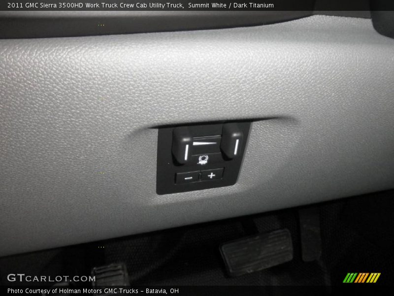 Summit White / Dark Titanium 2011 GMC Sierra 3500HD Work Truck Crew Cab Utility Truck