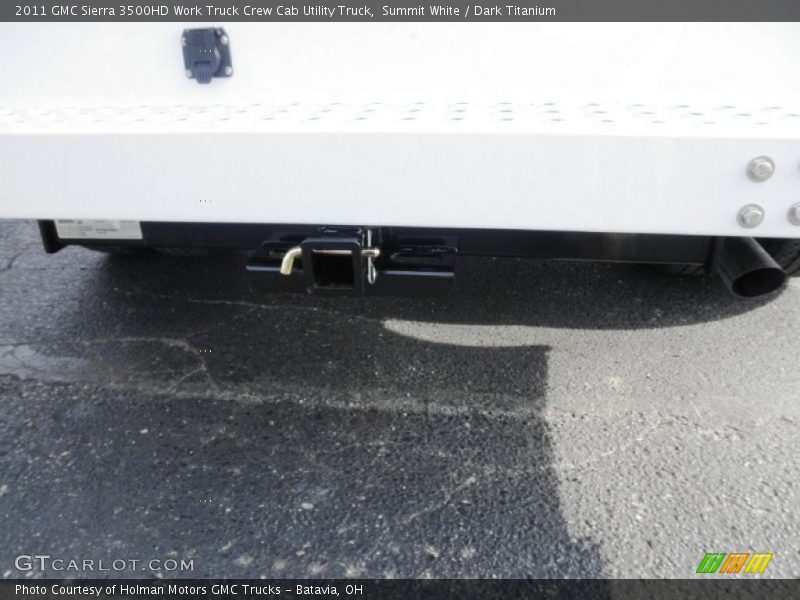 Summit White / Dark Titanium 2011 GMC Sierra 3500HD Work Truck Crew Cab Utility Truck