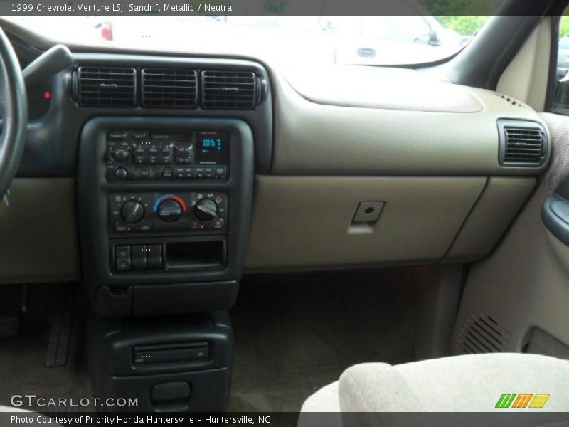 Sandrift Metallic / Neutral 1999 Chevrolet Venture LS