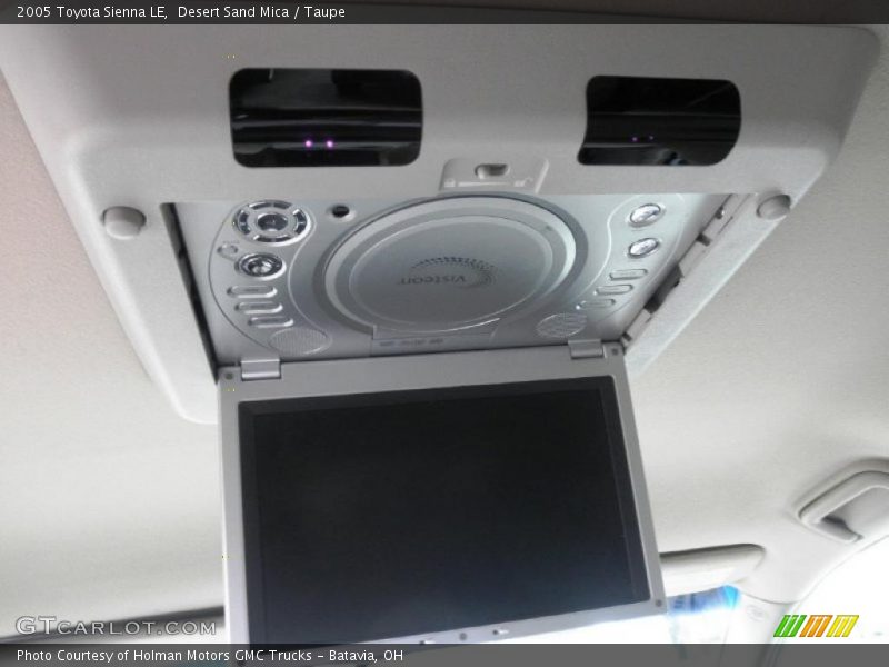 Desert Sand Mica / Taupe 2005 Toyota Sienna LE