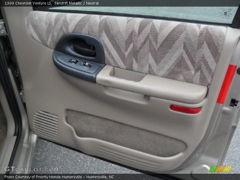 Sandrift Metallic / Neutral 1999 Chevrolet Venture LS