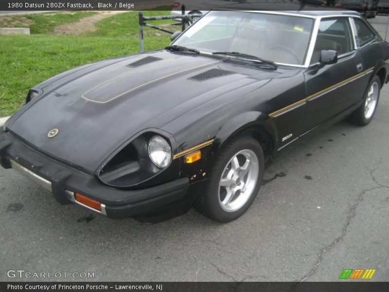 Black / Beige 1980 Datsun 280ZX Fastback