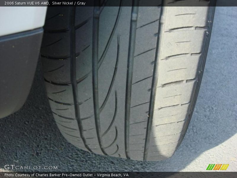Silver Nickel / Gray 2006 Saturn VUE V6 AWD