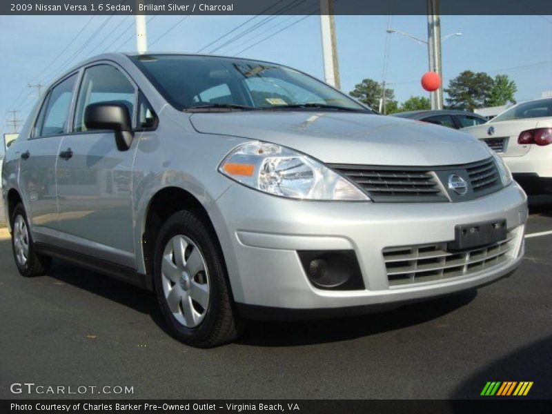 Brillant Silver / Charcoal 2009 Nissan Versa 1.6 Sedan