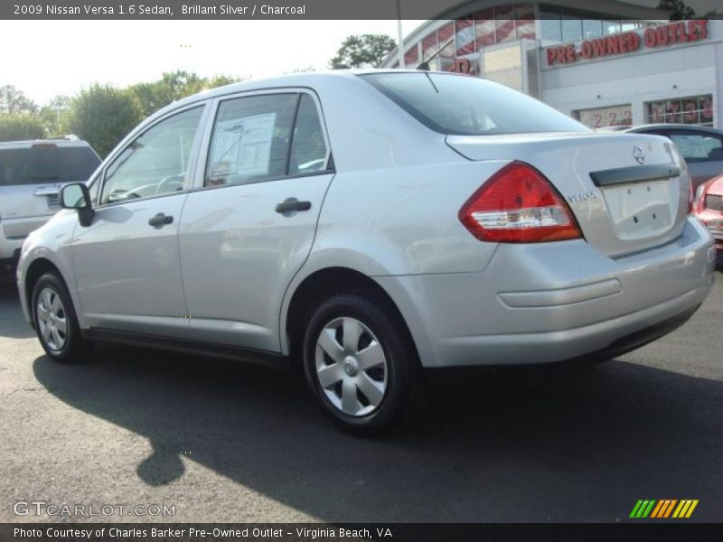 Brillant Silver / Charcoal 2009 Nissan Versa 1.6 Sedan