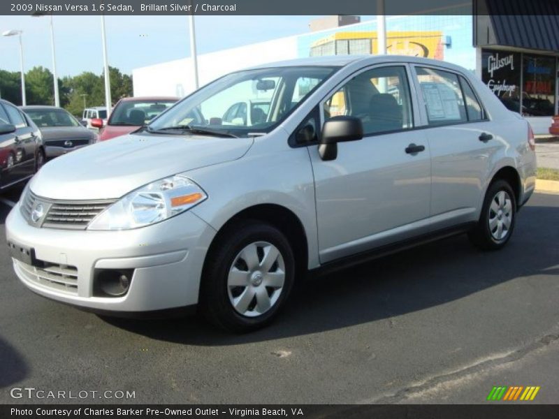 Brillant Silver / Charcoal 2009 Nissan Versa 1.6 Sedan