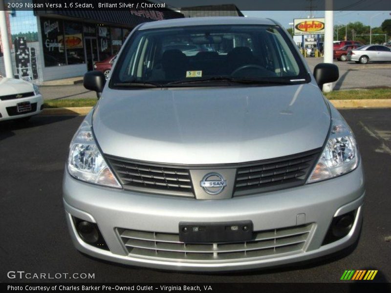 Brillant Silver / Charcoal 2009 Nissan Versa 1.6 Sedan