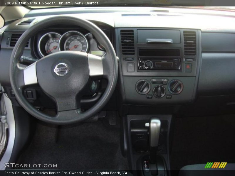 Brillant Silver / Charcoal 2009 Nissan Versa 1.6 Sedan