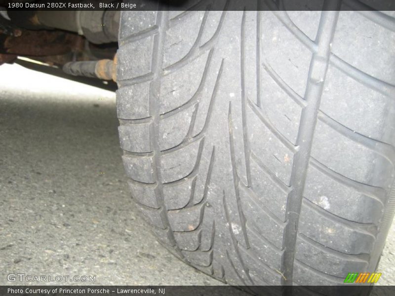 Black / Beige 1980 Datsun 280ZX Fastback