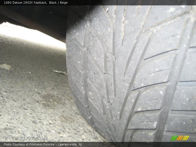 Black / Beige 1980 Datsun 280ZX Fastback