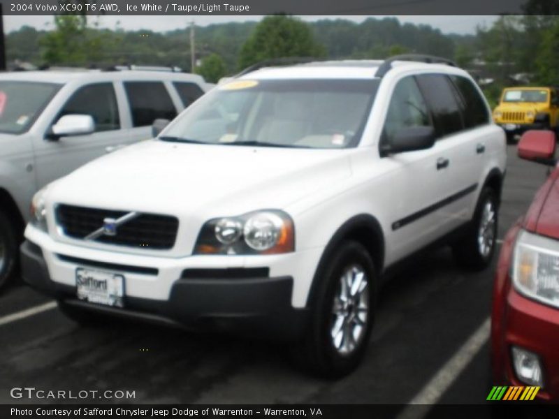 Ice White / Taupe/Light Taupe 2004 Volvo XC90 T6 AWD