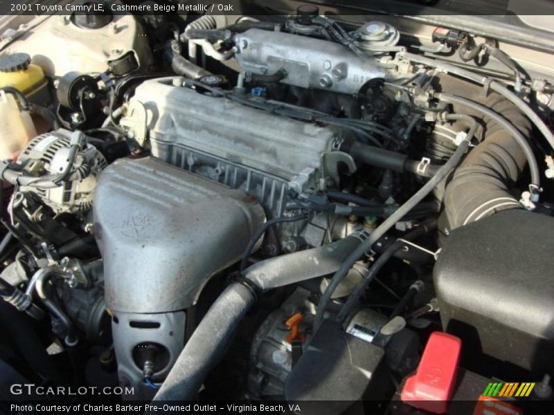 Cashmere Beige Metallic / Oak 2001 Toyota Camry LE