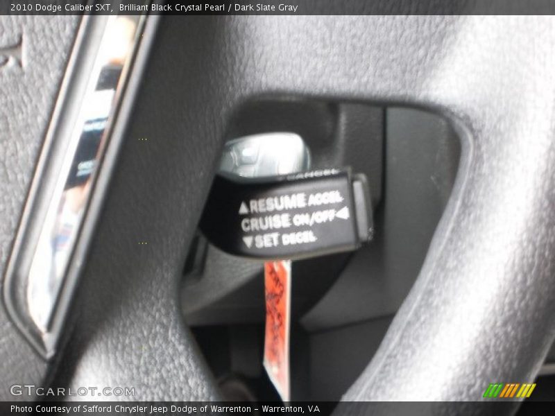 Brilliant Black Crystal Pearl / Dark Slate Gray 2010 Dodge Caliber SXT