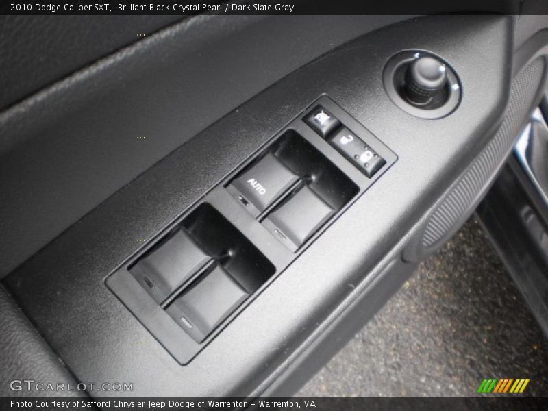 Brilliant Black Crystal Pearl / Dark Slate Gray 2010 Dodge Caliber SXT