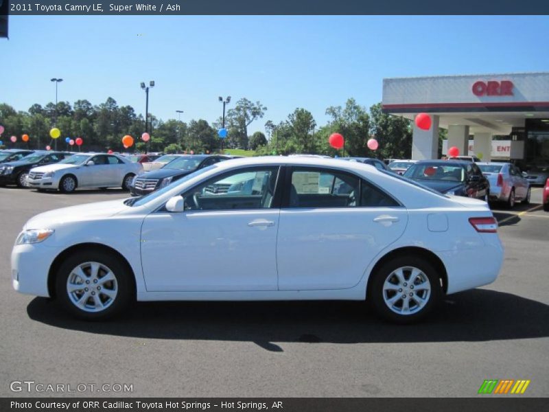 Super White / Ash 2011 Toyota Camry LE