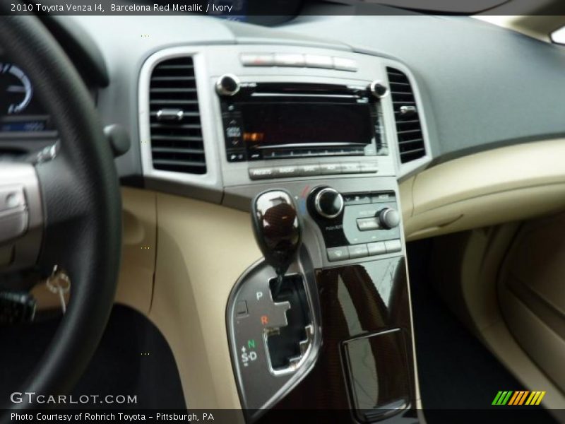Barcelona Red Metallic / Ivory 2010 Toyota Venza I4