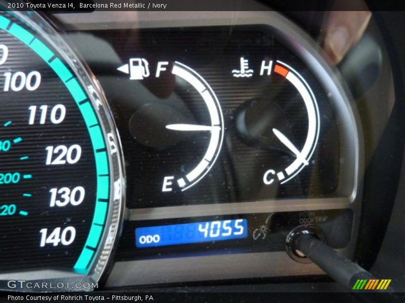 Barcelona Red Metallic / Ivory 2010 Toyota Venza I4