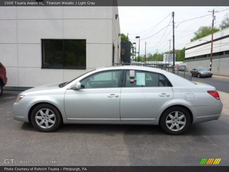 Titanium Metallic / Light Gray 2006 Toyota Avalon XL