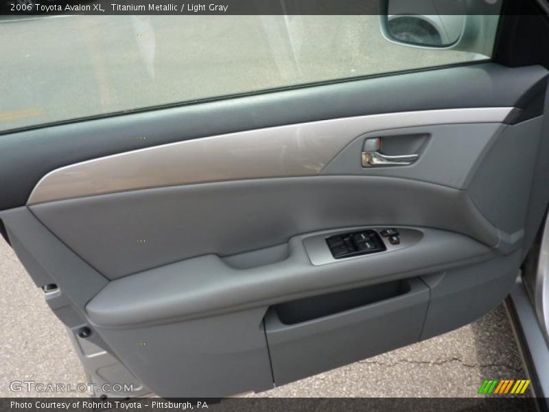 Titanium Metallic / Light Gray 2006 Toyota Avalon XL
