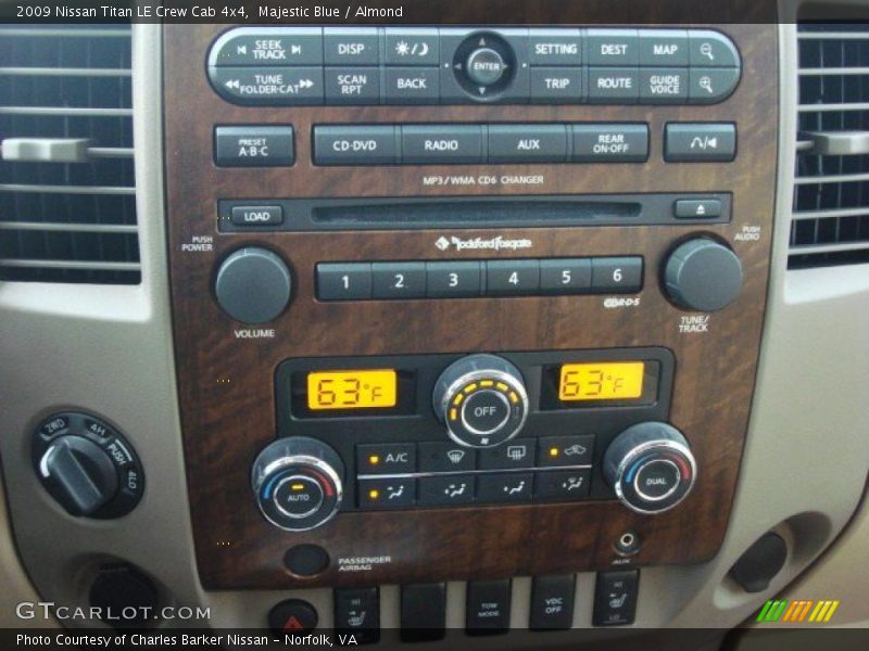 Controls of 2009 Titan LE Crew Cab 4x4