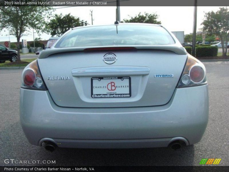 Radiant Silver Metallic / Charcoal 2009 Nissan Altima Hybrid