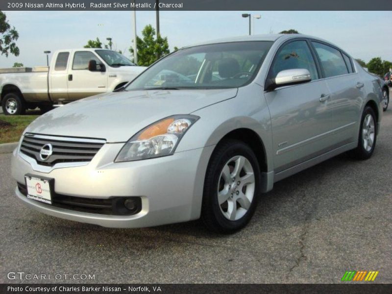 Radiant Silver Metallic / Charcoal 2009 Nissan Altima Hybrid