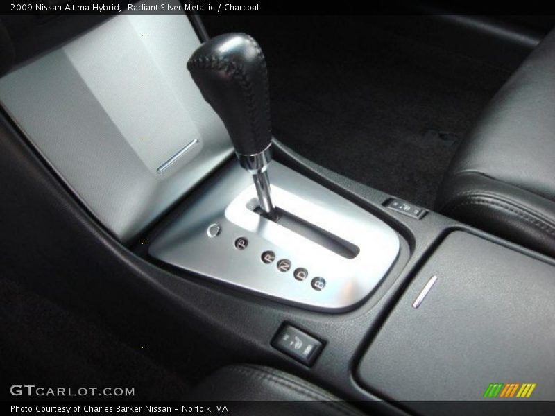 Radiant Silver Metallic / Charcoal 2009 Nissan Altima Hybrid