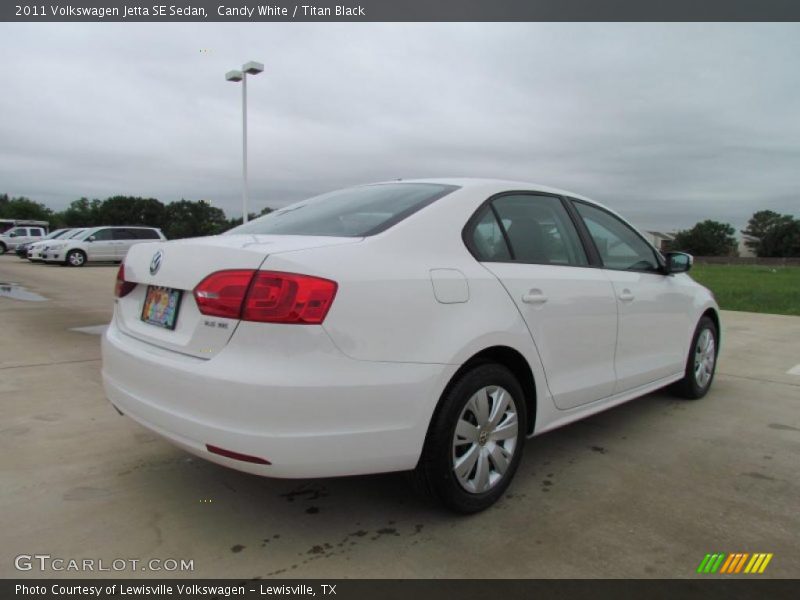 Candy White / Titan Black 2011 Volkswagen Jetta SE Sedan