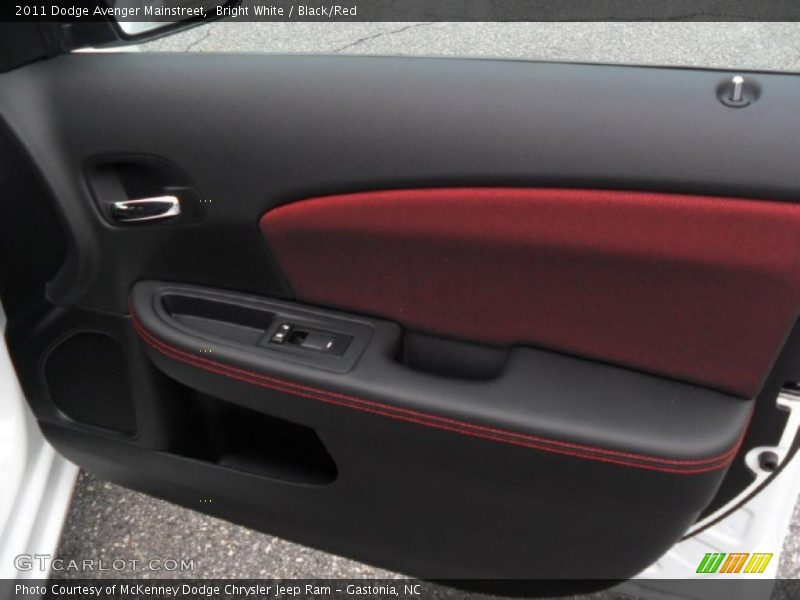 Bright White / Black/Red 2011 Dodge Avenger Mainstreet