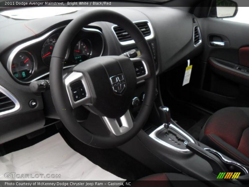 Bright White / Black/Red 2011 Dodge Avenger Mainstreet