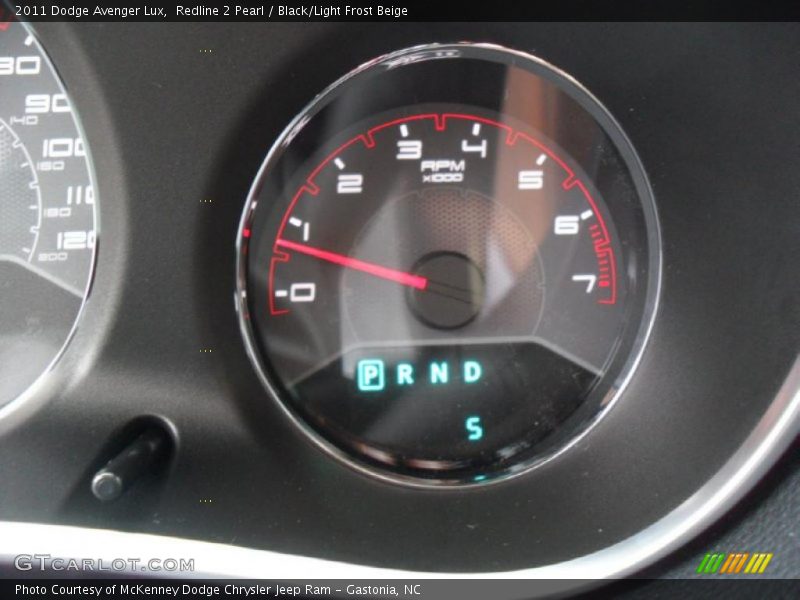 Redline 2 Pearl / Black/Light Frost Beige 2011 Dodge Avenger Lux