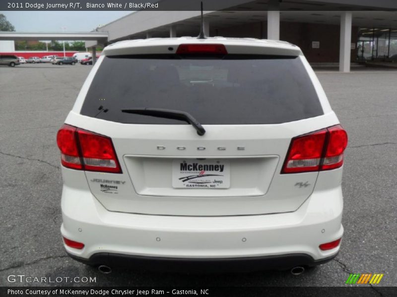 Bianco White / Black/Red 2011 Dodge Journey R/T