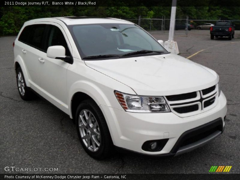 Bianco White / Black/Red 2011 Dodge Journey R/T
