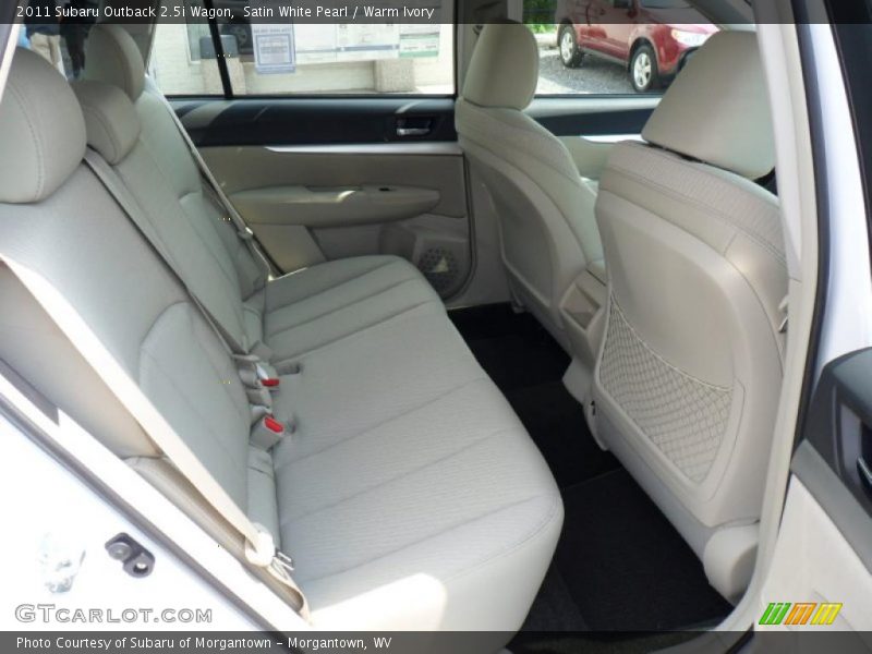 Satin White Pearl / Warm Ivory 2011 Subaru Outback 2.5i Wagon