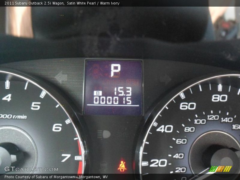 Satin White Pearl / Warm Ivory 2011 Subaru Outback 2.5i Wagon