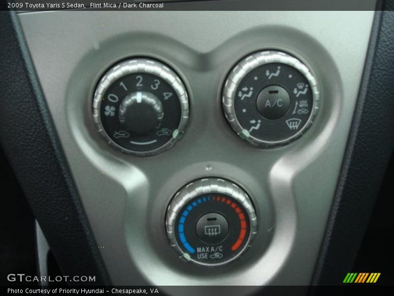 Flint Mica / Dark Charcoal 2009 Toyota Yaris S Sedan