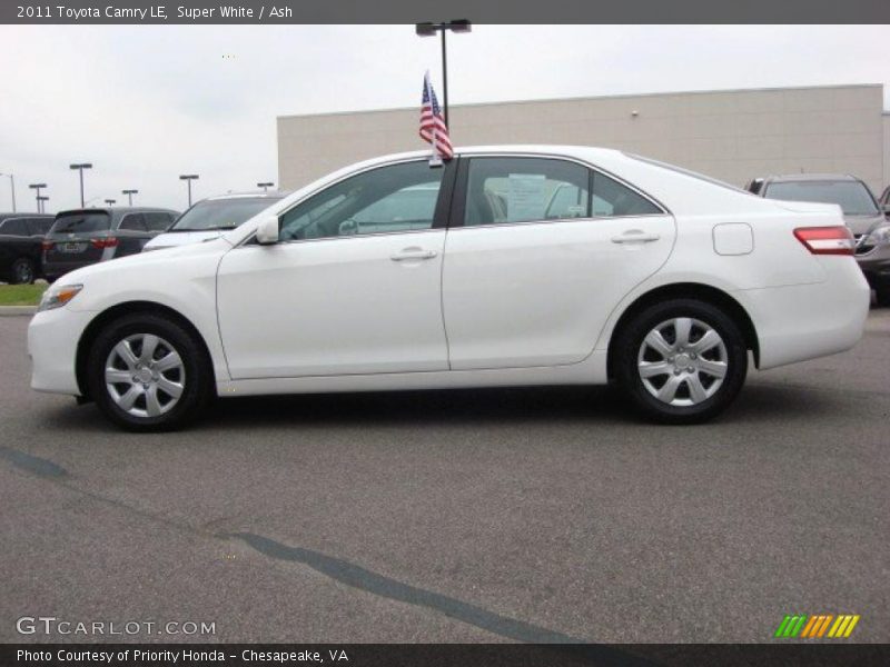 Super White / Ash 2011 Toyota Camry LE