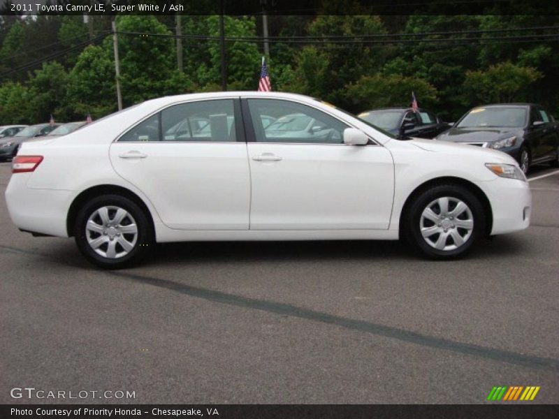 Super White / Ash 2011 Toyota Camry LE