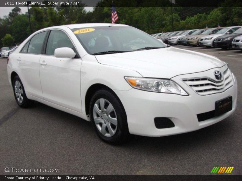 Super White / Ash 2011 Toyota Camry LE