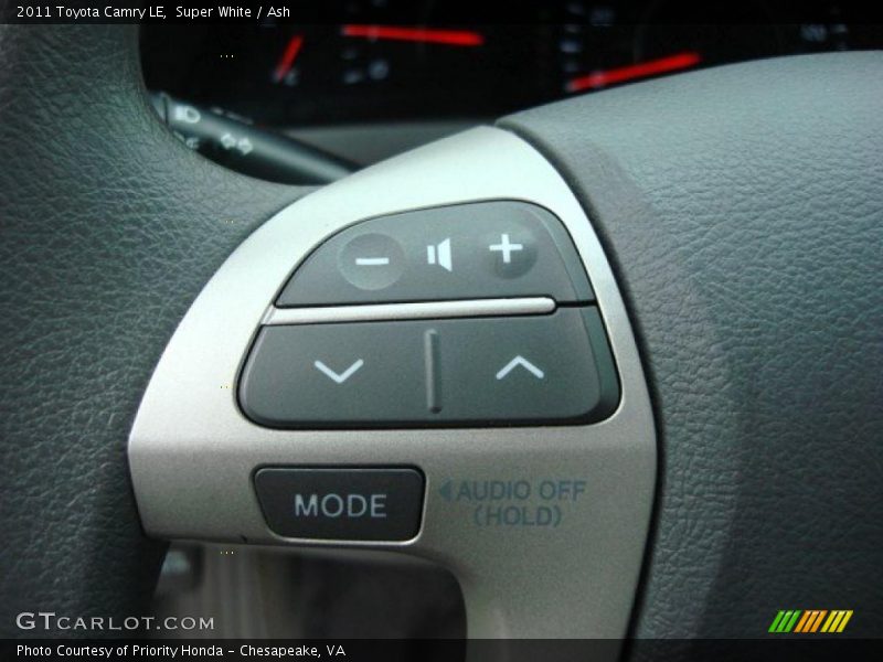 Super White / Ash 2011 Toyota Camry LE
