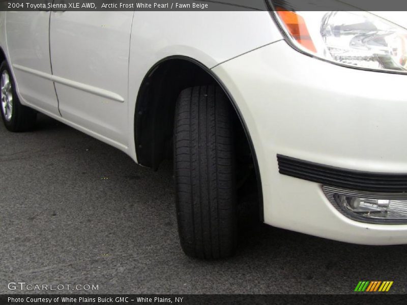 Arctic Frost White Pearl / Fawn Beige 2004 Toyota Sienna XLE AWD