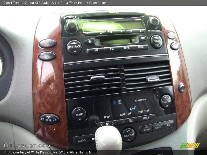Arctic Frost White Pearl / Fawn Beige 2004 Toyota Sienna XLE AWD