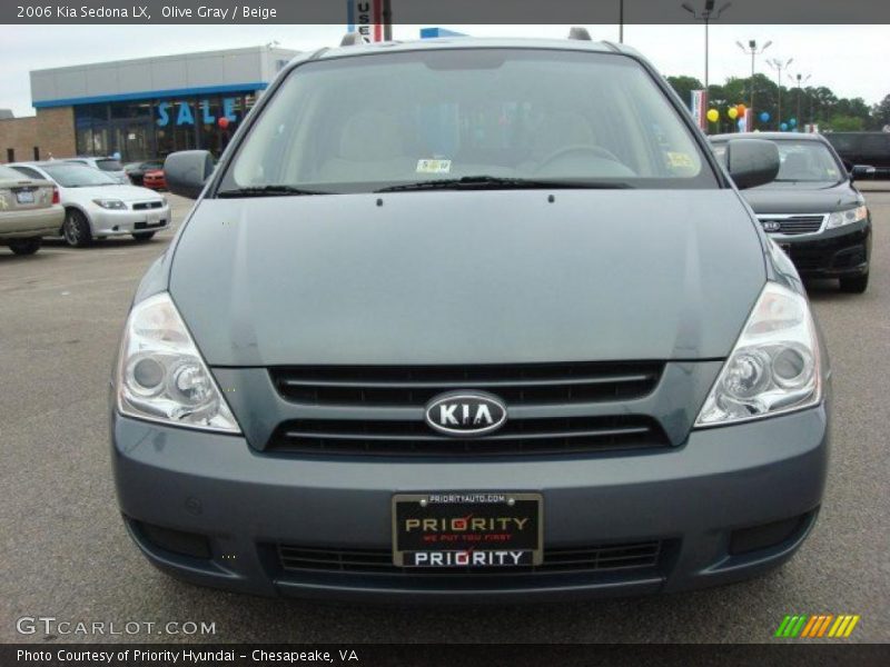 Olive Gray / Beige 2006 Kia Sedona LX