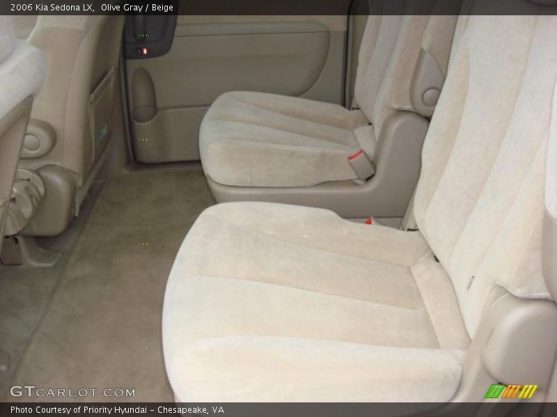 Olive Gray / Beige 2006 Kia Sedona LX