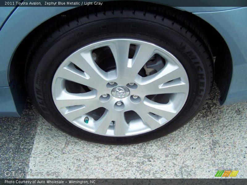 Zephyr Blue Metallic / Light Gray 2011 Toyota Avalon