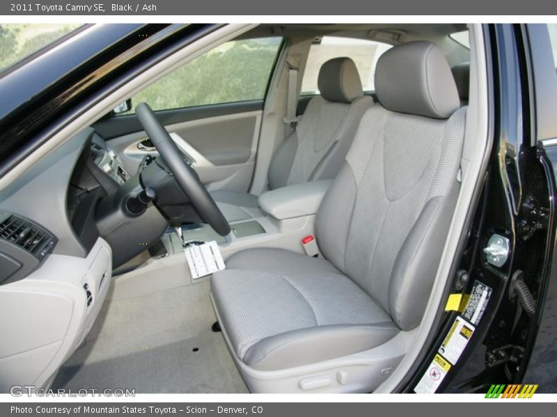 Black / Ash 2011 Toyota Camry SE