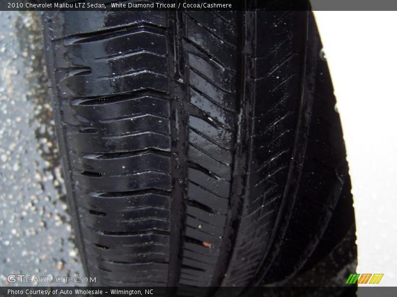 White Diamond Tricoat / Cocoa/Cashmere 2010 Chevrolet Malibu LTZ Sedan