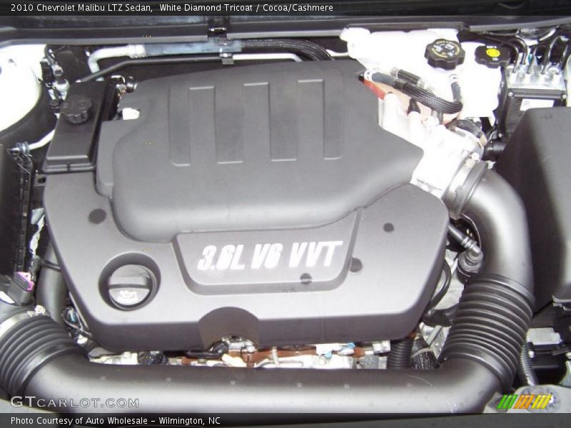 White Diamond Tricoat / Cocoa/Cashmere 2010 Chevrolet Malibu LTZ Sedan
