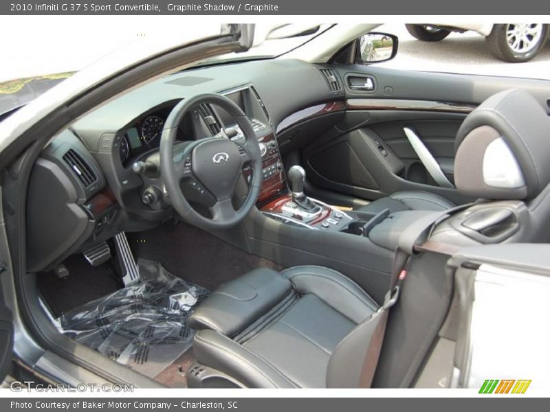  2010 G 37 S Sport Convertible Graphite Interior