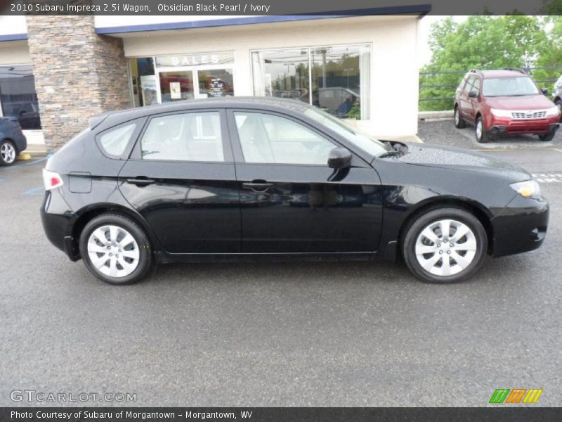 Obsidian Black Pearl / Ivory 2010 Subaru Impreza 2.5i Wagon